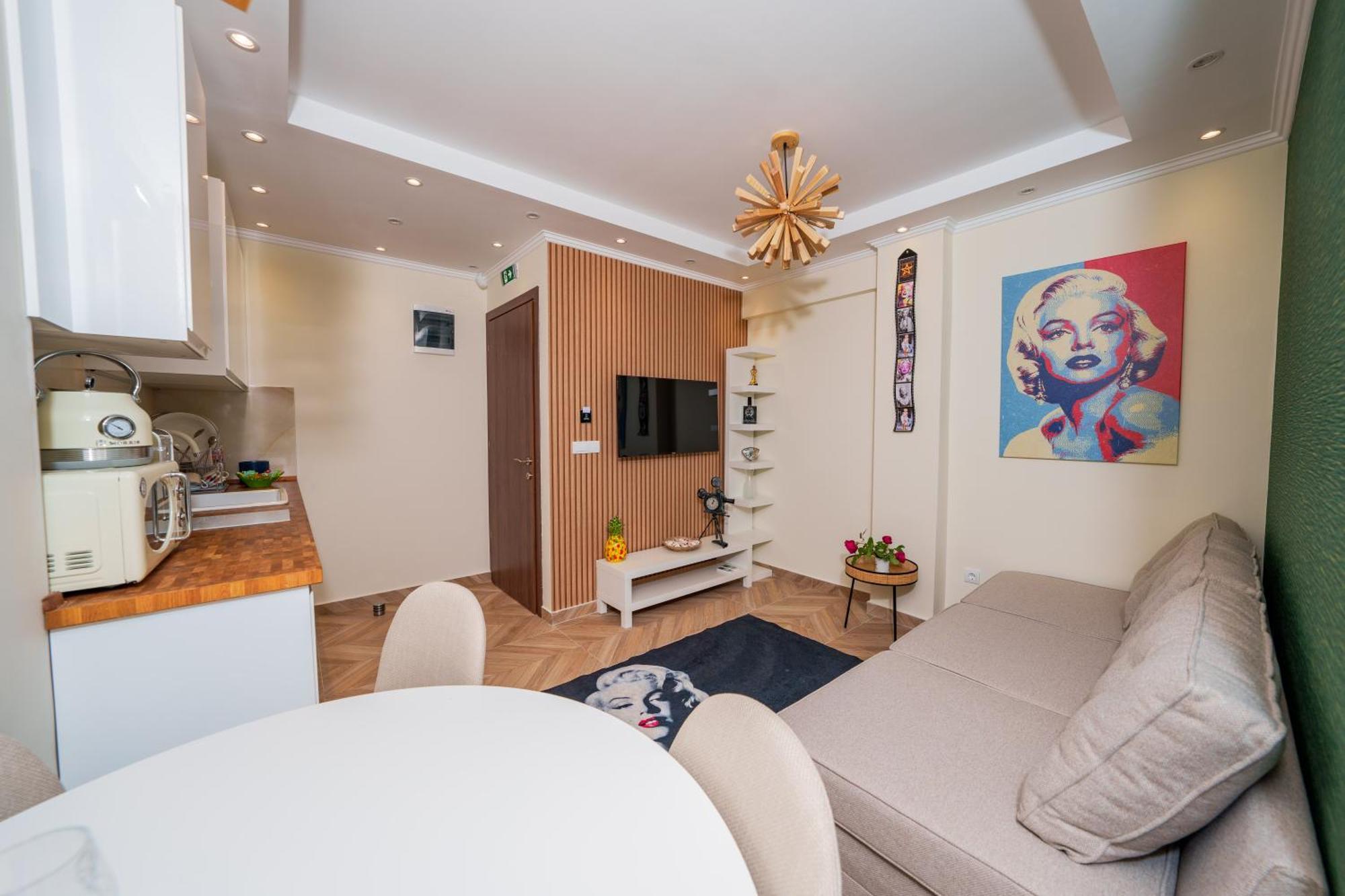 Lux Movie Stars Perea Apartment *