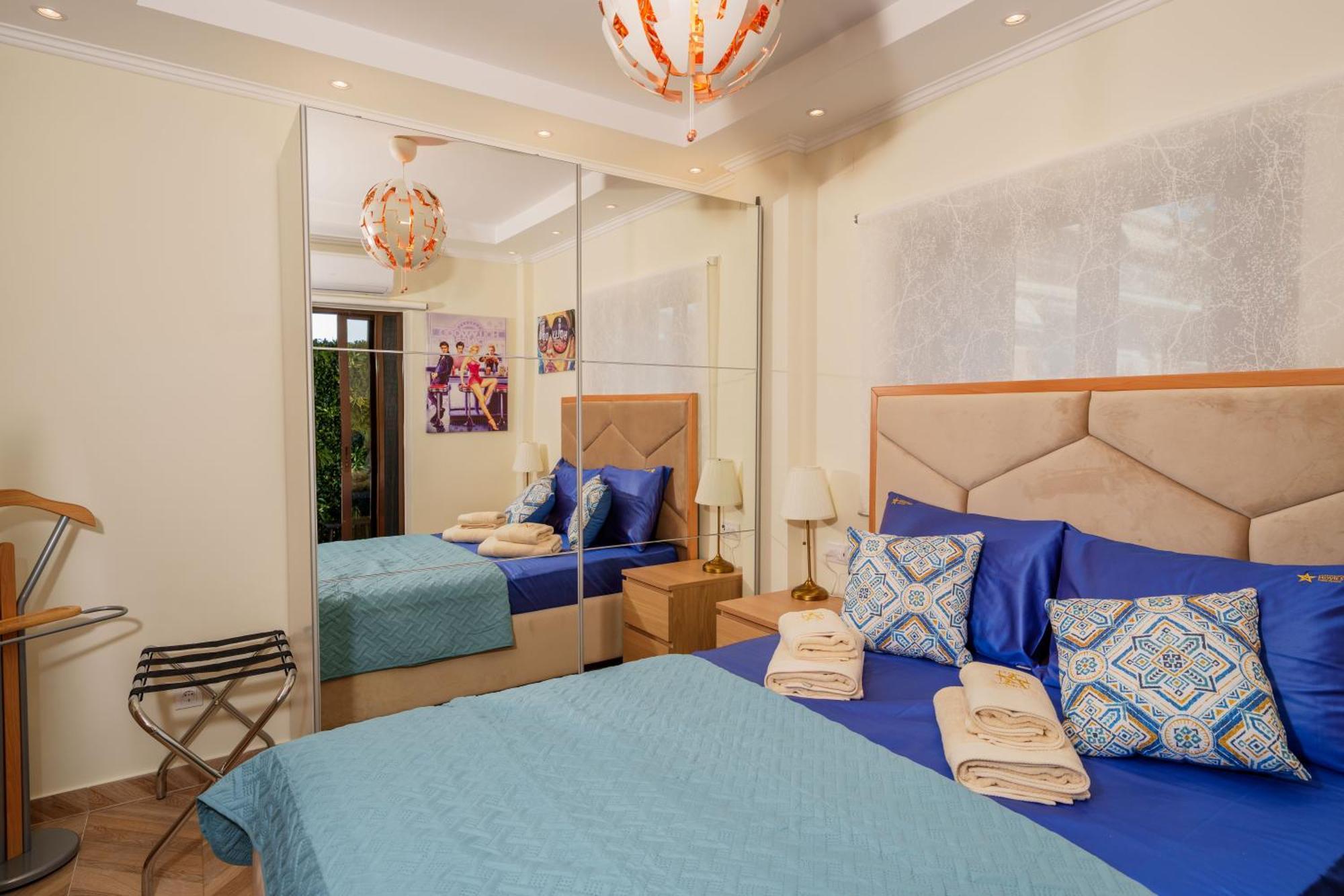 Lux Movie Stars Perea Apartment *